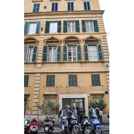 Colosseo Apartament *